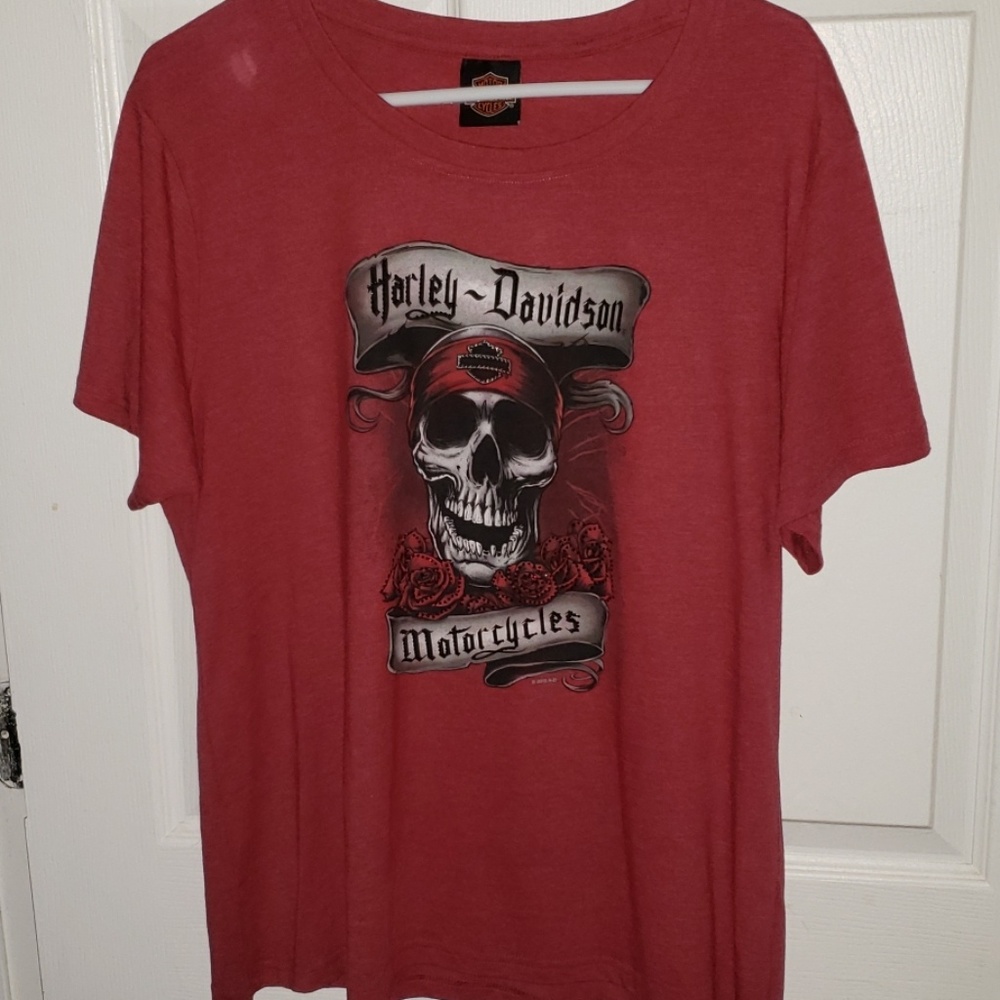 Women's Harley Davidson tee